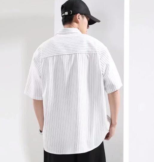 メンズ 黒 ファッション メンズ黒縦縞半袖シャツ