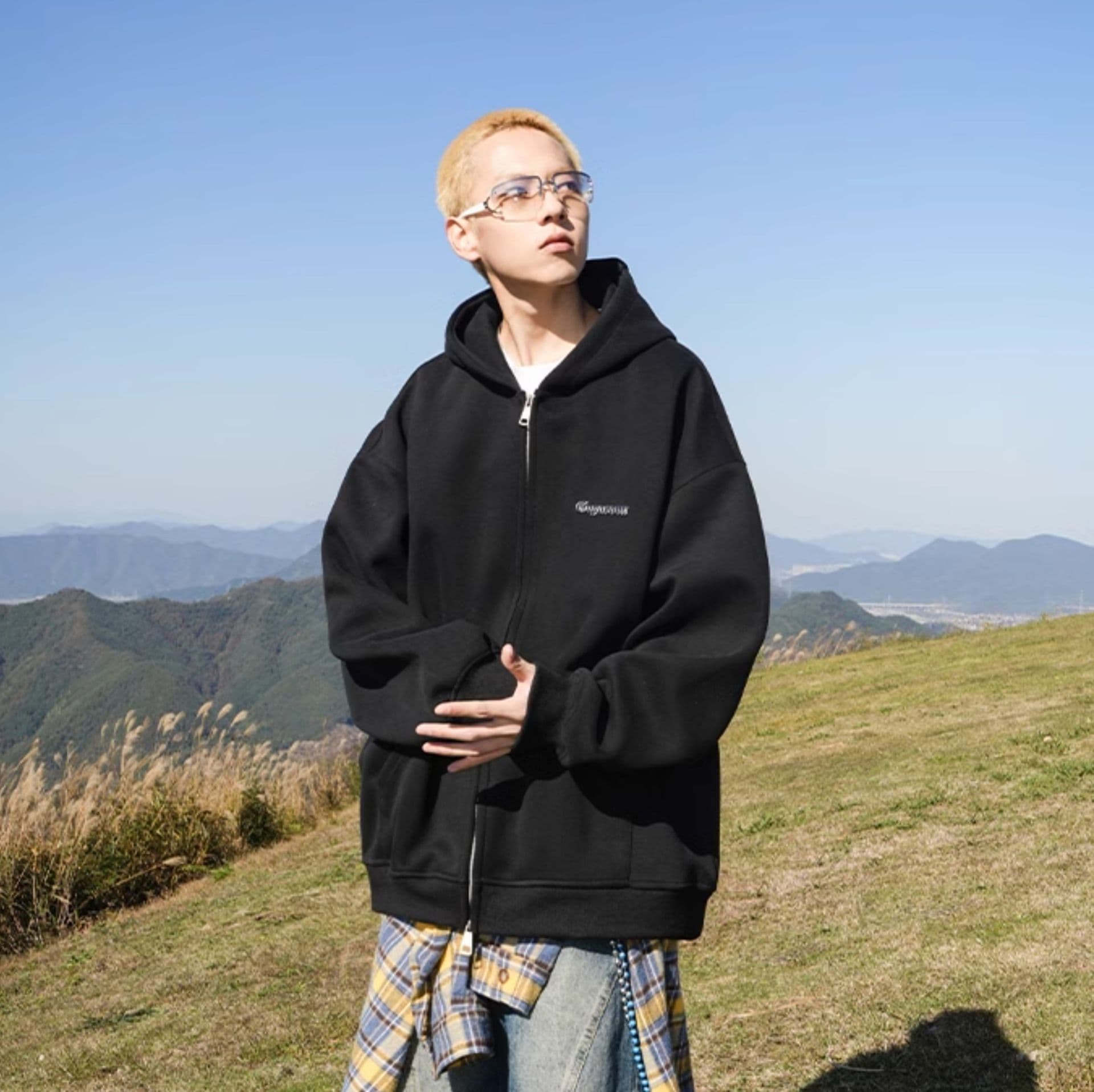 メンズ 黒 ファッション パーカー 余裕のシルエット ジップパーカー
