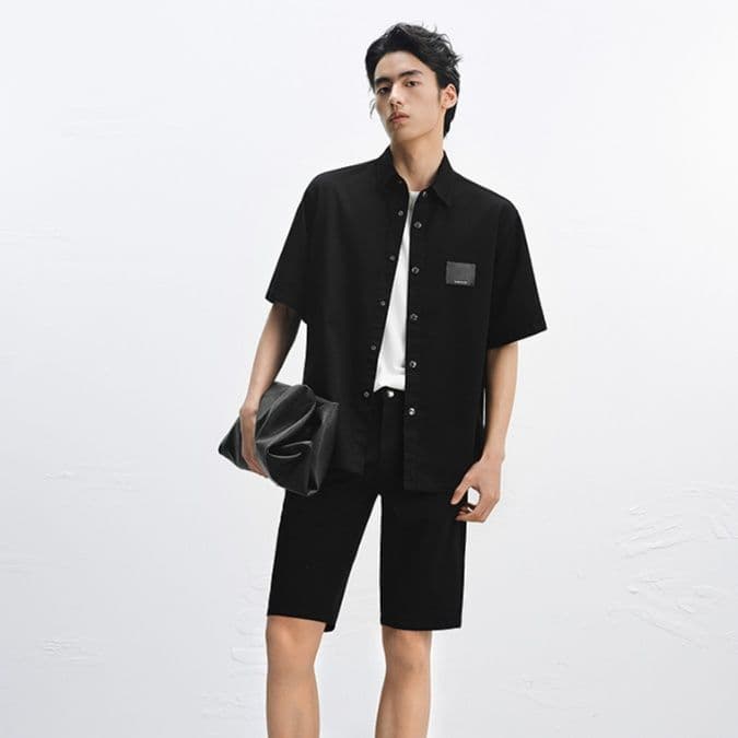メンズ黒ファッション シャツ ポケット革タグ付き半袖