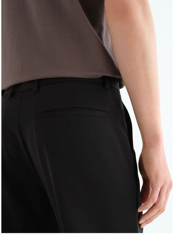 メンズ黒ファッション パンツ スタイリッシュテーパードスラックス