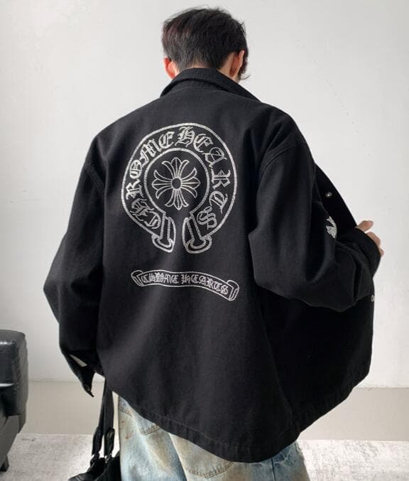 メンズ 黒 ファッション 秋冬メンズ黒デニムジャケット刺繍入り