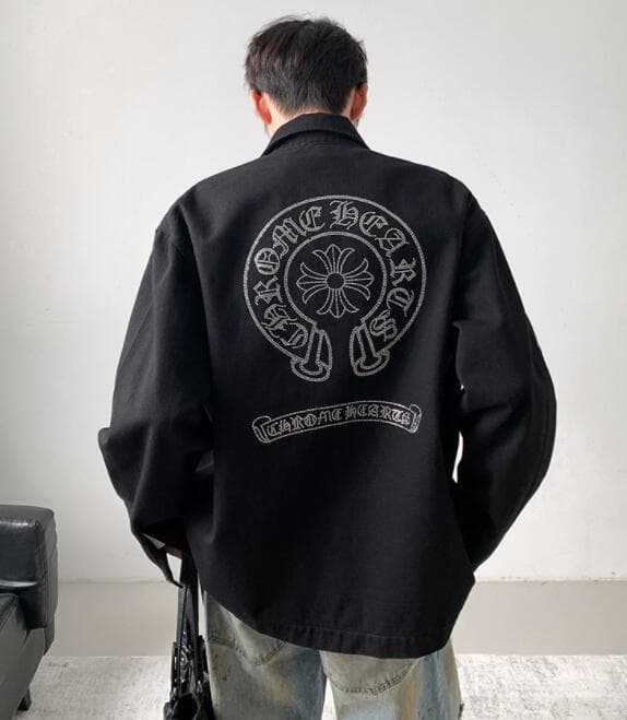 メンズ 黒 ファッション 秋冬メンズ黒デニムジャケット刺繍入り