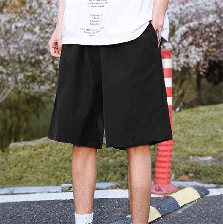 メンズ 黒 ファッション 黒色ゆったり半パン夏用速乾薄手メンズショーツ