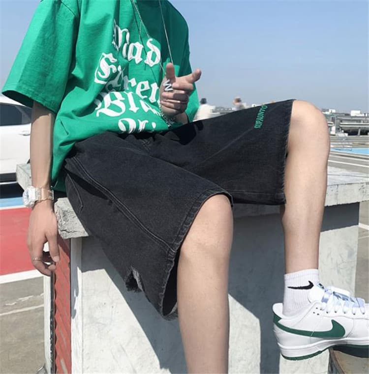 メンズ 黒 ファッション メンズ黒ダメージデニムハーフパンツ夏用ゆったり